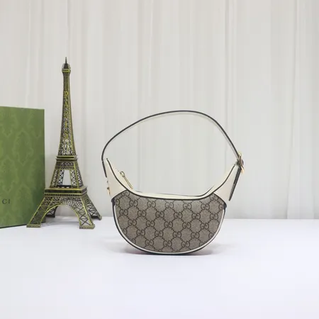 ディオール ショルダーバッグ