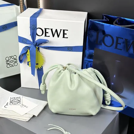 セリーヌ ショルダーバッグ