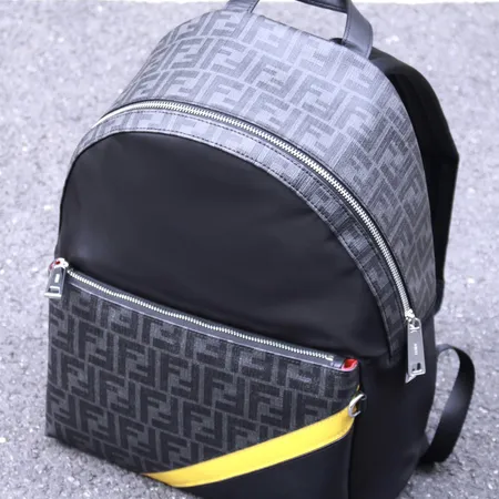 プラダ リュックサック