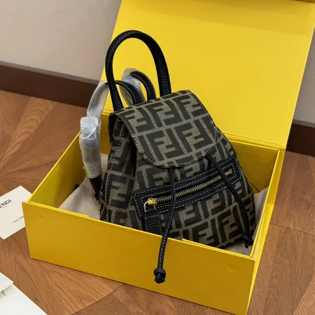 プラダ リュックサック