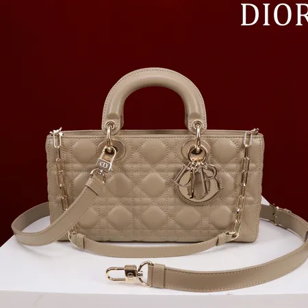 ディオール ハンドバッグ