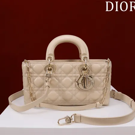 ディオール ハンドバッグ