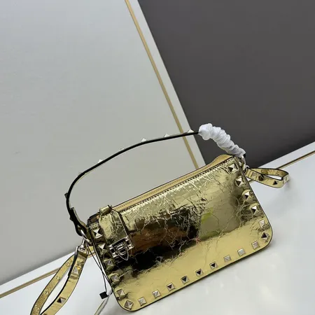 ヴァレンティノ ハンドバッグ