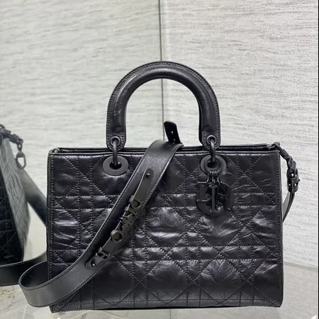 ディオール ハンドバッグ