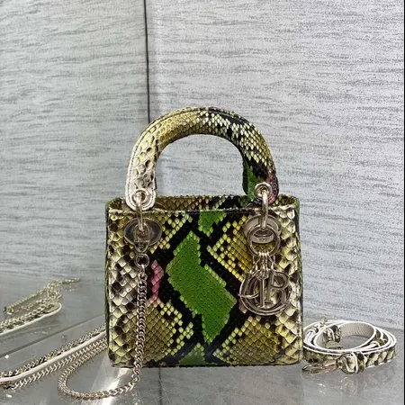 ディオール ハンドバッグ