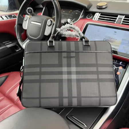 バーバリー ス ショルダーバッグ