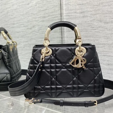 ディオール ハンドバッグ