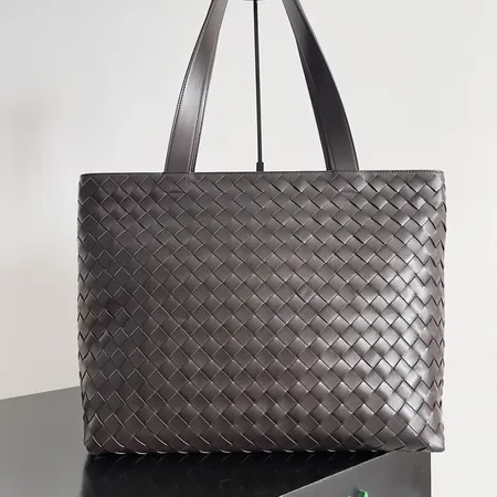 クロエ ハンドバッグ