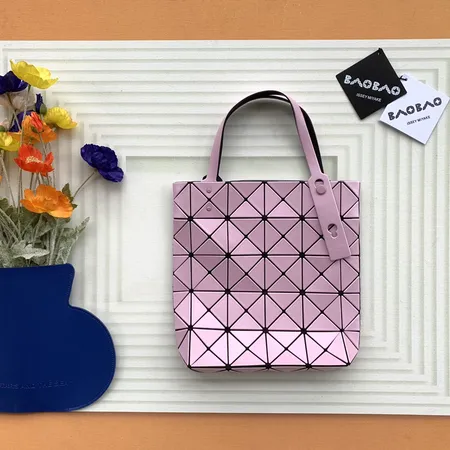 イッセイ ミヤケ ハンドバッグ