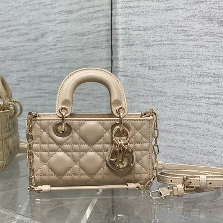 ディオール ハンドバッグ