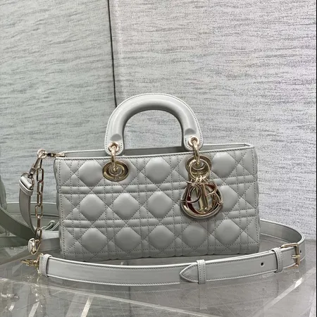 ディオール ハンドバッグ