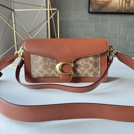 コーチ ショルダーバッグ