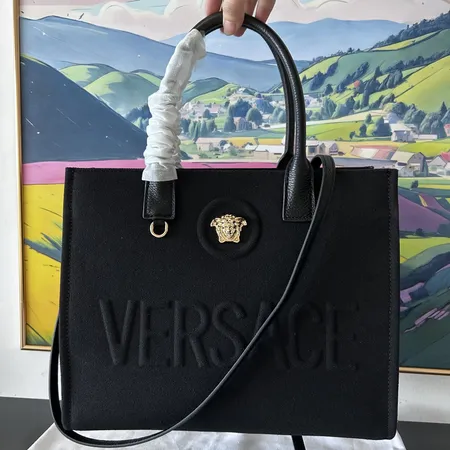 ヴェルサーチ ハンドバッグ