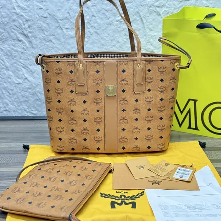 エムシーエム ハンドバッグ