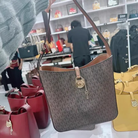 マイケルコース ハンドバッグ