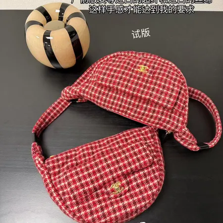 シャネル ショルダーバッグ