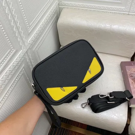 フェンディ ハンドバッグ