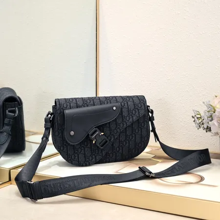 ディオール ショルダーバッグ