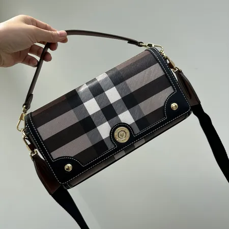 バーバリー ス ショルダーバッグ