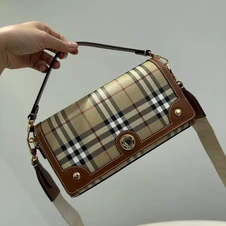 バーバリー ス ショルダーバッグ
