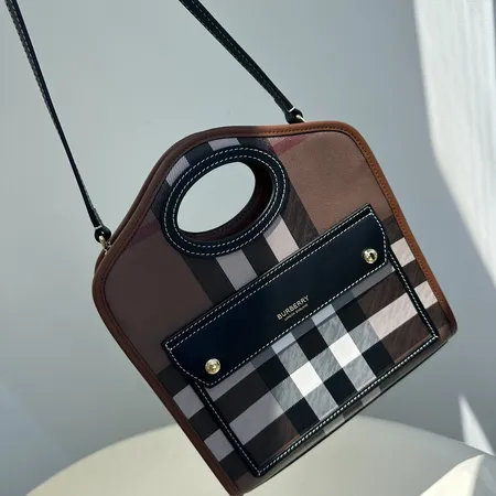 バーバリー ス ショルダーバッグ