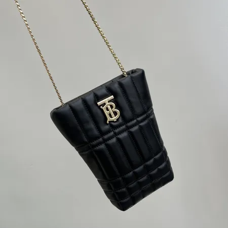 バーバリー ス ショルダーバッグ