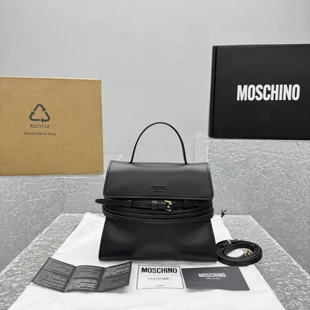 ヴィヴィアン・ウエストウッド ハンドバッグ