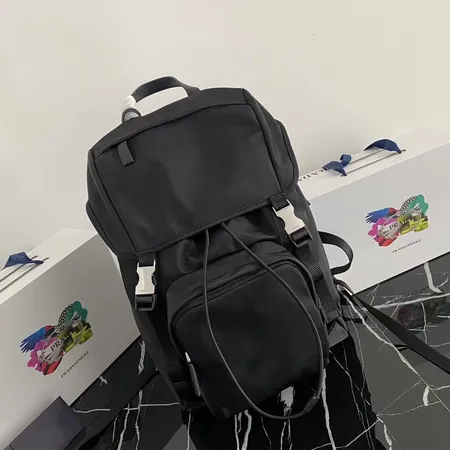 プラダ リュックサック