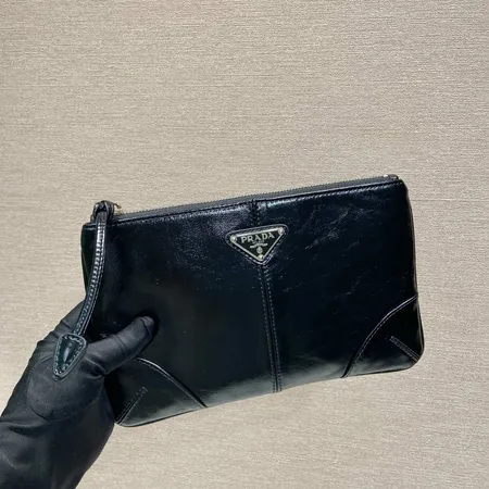プラダ ハンドバッグ