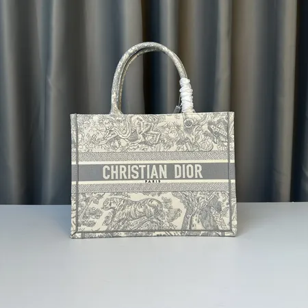 ディオール ショルダーバッグ