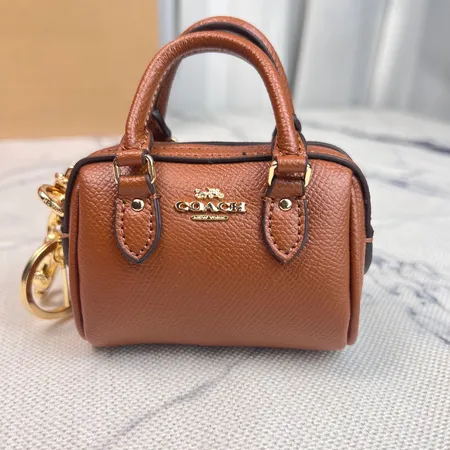 コーチ ハンドバッグ