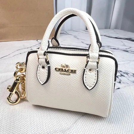 コーチ ハンドバッグ
