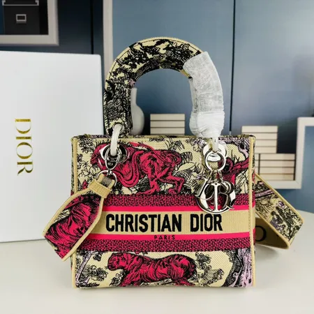 ディオール ハンドバッグ