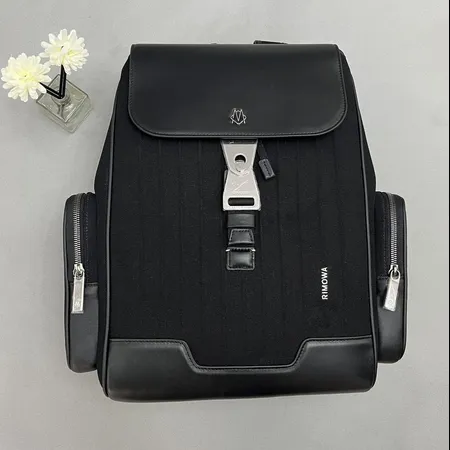 リモワ リュックサック