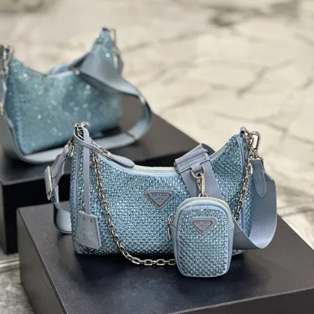 プラダ ハンドバッグ