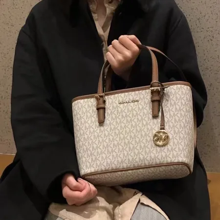 マイケルコース ハンドバッグ