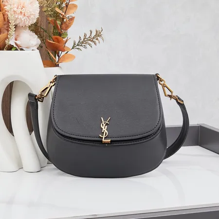 イブサンローラン ショルダーバッグ