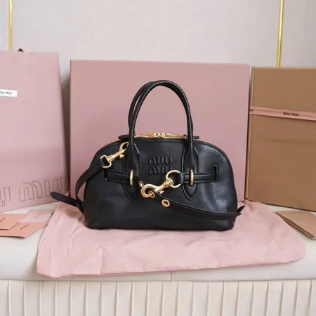 ミュウミュウ ハンドバッグ