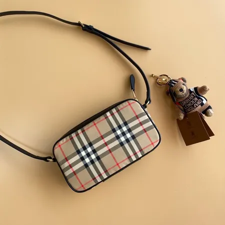 バーバリー ス ショルダーバッグ