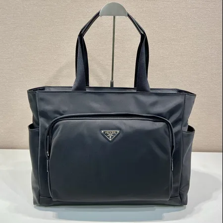 プラダ ハンドバッグ