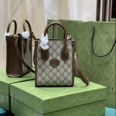 グッチ ハンドバッグ