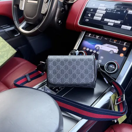 ディオール ショルダーバッグ