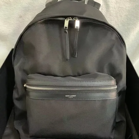 ジバンシィ リュックサック