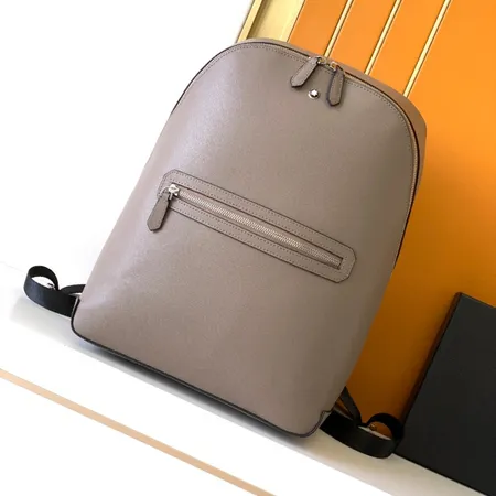 リモワ リュックサック