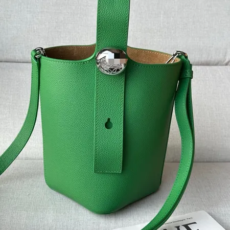 ロエベ ハンドバッグ