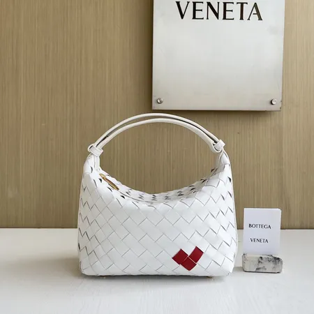 ボッテガ ヴェネタ ハンドバッグ