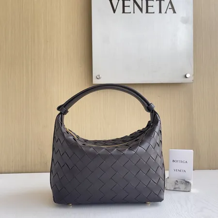 ボッテガ ヴェネタ ハンドバッグ