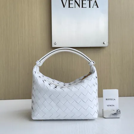 ボッテガ ヴェネタ ハンドバッグ