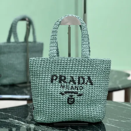 プラダ ハンドバッグ