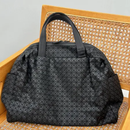 イッセイ ミヤケ ハンドバッグ